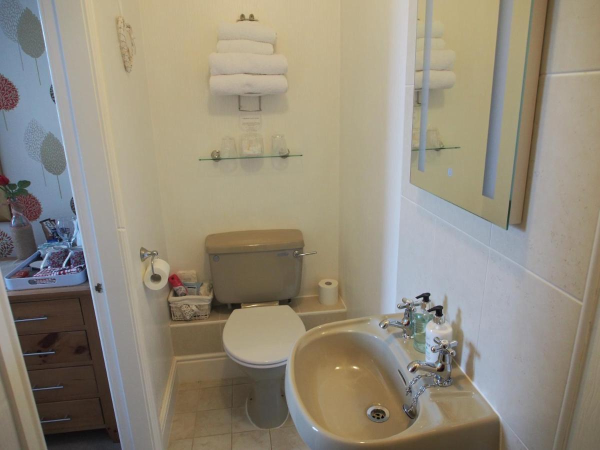 Montfort Cottage Guest House Windermere Esterno foto
