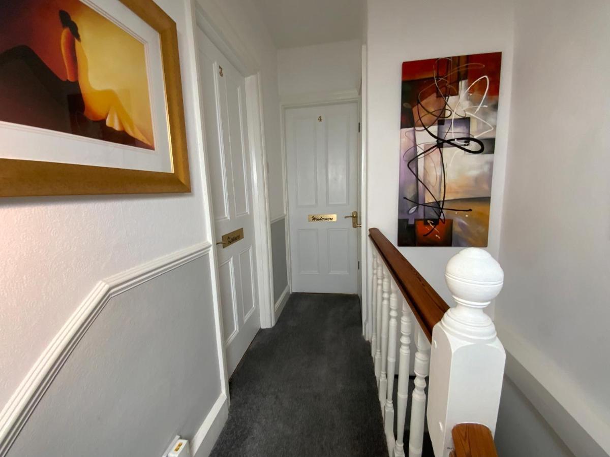Montfort Cottage Guest House Windermere Esterno foto