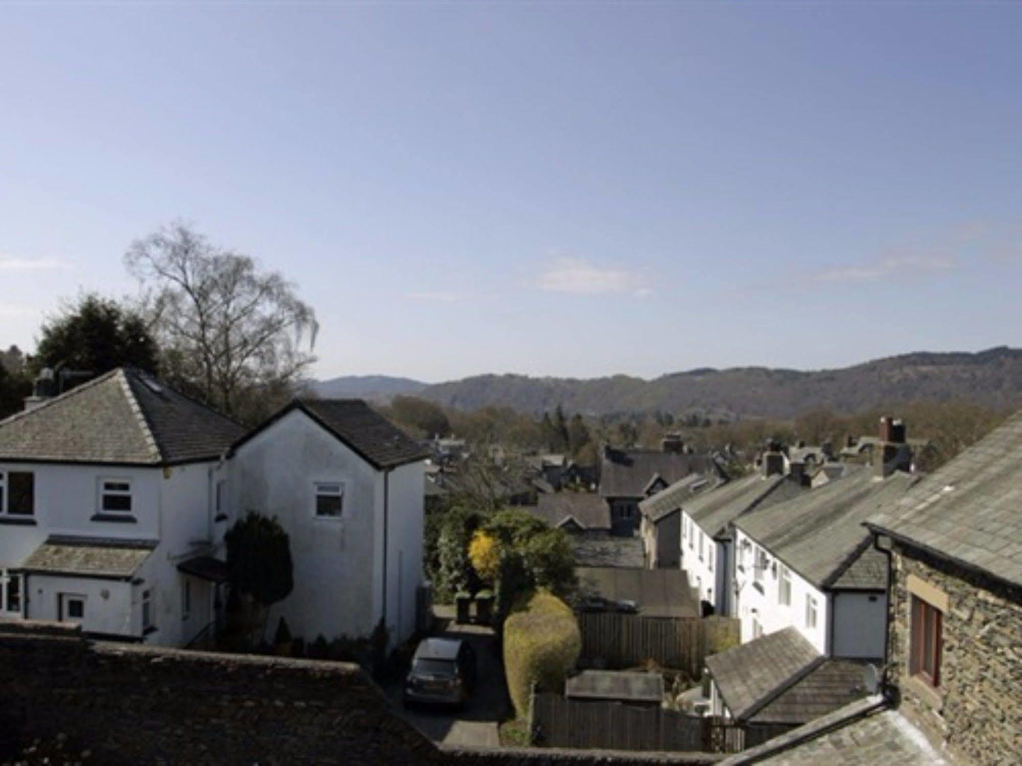 Montfort Cottage Guest House Windermere Esterno foto