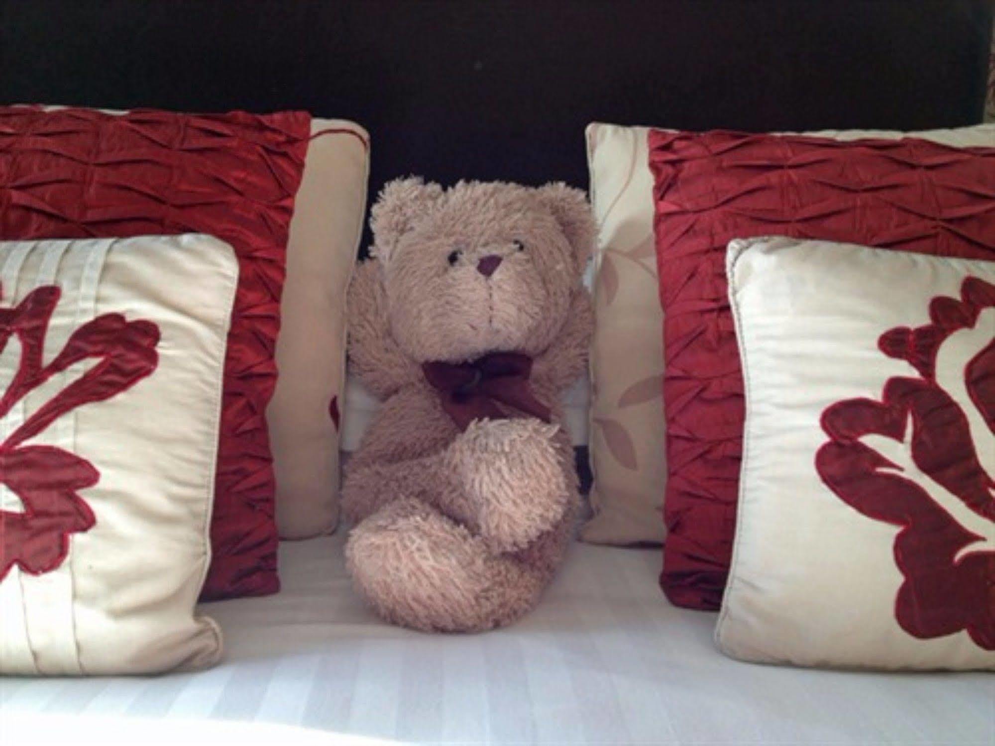 Montfort Cottage Guest House Windermere Esterno foto